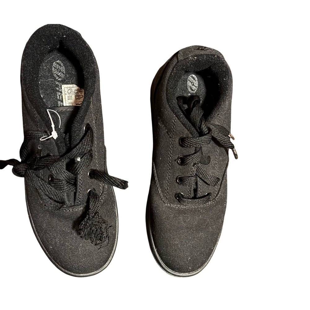 Heelys Skate Shoes Black Canvas Youth Size 3 Sneakers with Wheels